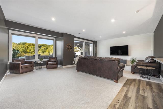 Builiding view twenty four for 1835 Red Barn, Hudsonville, MI. 49426