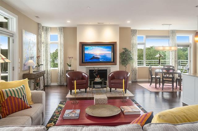 Builiding view three for 121 Kingsley, Ann Arbor, MI. 48103