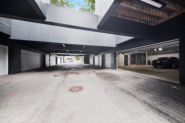 Builiding view twenty six for 121 Kingsley, Ann Arbor, MI. 48103