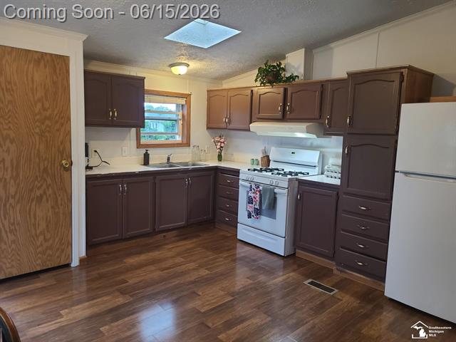 Builiding view eleven for 3202 Ferndale, Monroe, MI. 48162