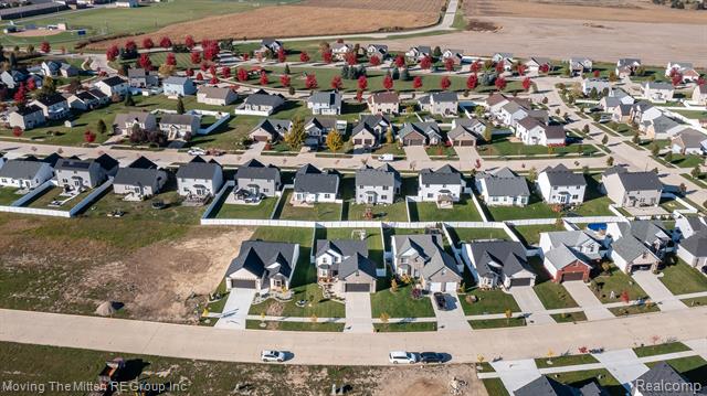 Builiding view fifty seven for 5065 Wilshire, Dundee, MI. 48131