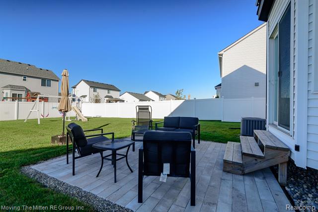 Builiding view forty eight for 5065 Wilshire, Dundee, MI. 48131