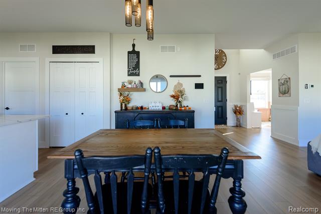 Builiding view seventeen for 5065 Wilshire, Dundee, MI. 48131