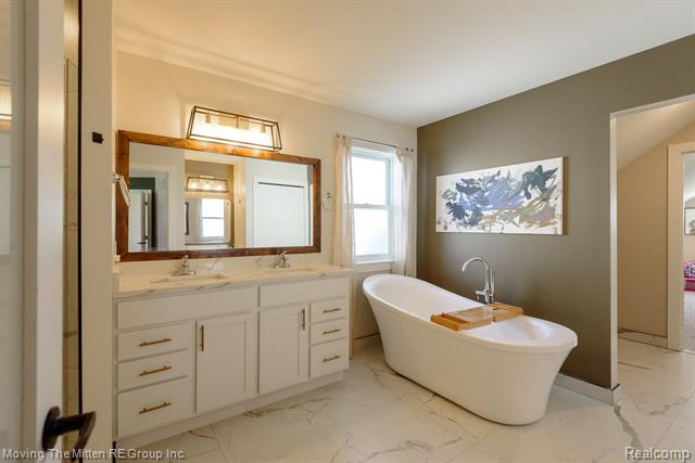 Builiding view thirty one for 5065 Wilshire, Dundee, MI. 48131