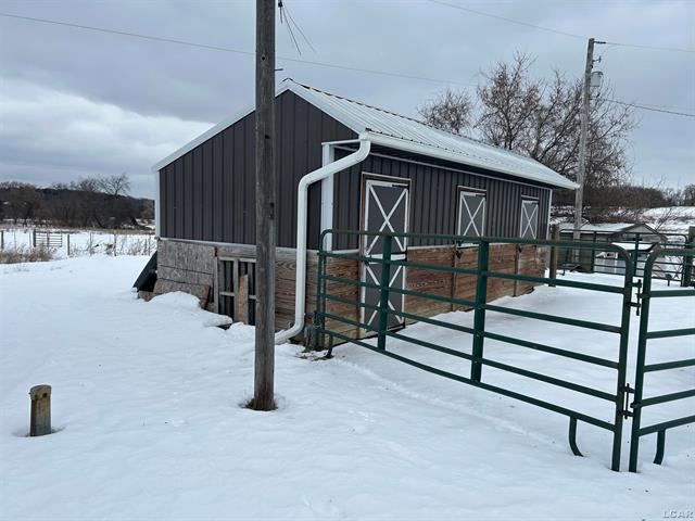 Builiding view twenty two for 16520 Grass Lake, Grass Lake, MI. 49240