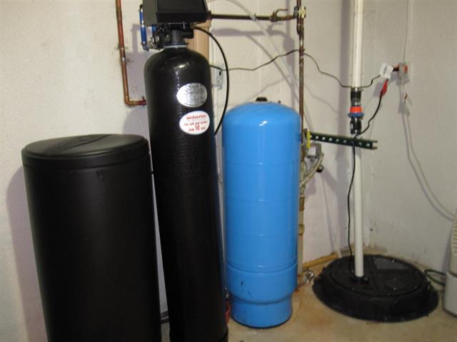 Builiding view forty six for 4975 Westwind, Dexter, MI. 48130