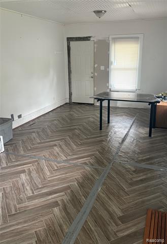 Builiding view one for 834 Remington, Flint, MI. 48507