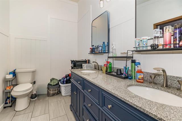 Builiding view seventeen for 288 30Th, Six Lakes, MI. 48886