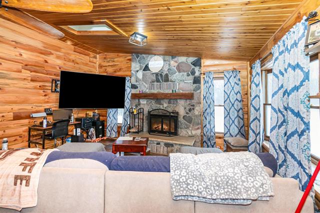 Builiding view three for 288 30Th, Six Lakes, MI. 48886