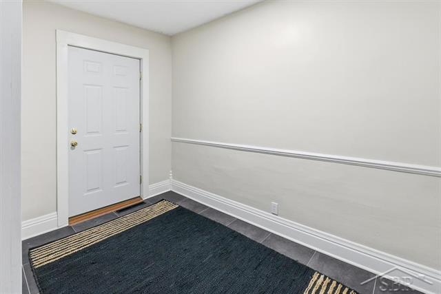 Builiding view fifteen for 1605 Hines St, Midland, MI. 48640