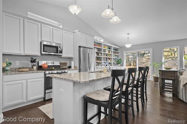 Builiding view nine for 1938 Genoa Circle, Howell, MI. 48843