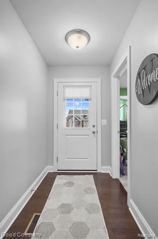 Builiding view three for 1938 Genoa Circle, Howell, MI. 48843