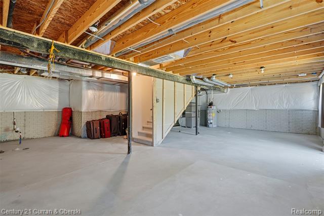 Builiding view twenty five for 8760 Oak Ridge, Westland, MI. 48185