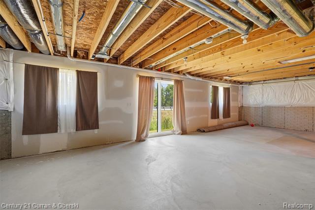 Builiding view twenty four for 8760 Oak Ridge, Westland, MI. 48185