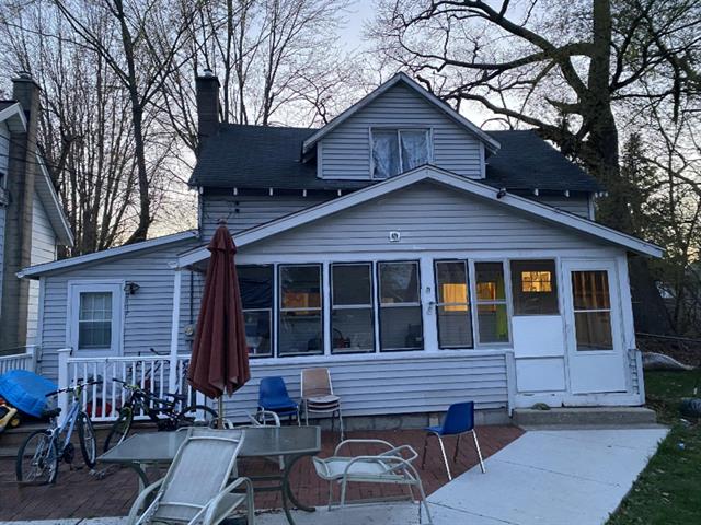 front view for 2117 Denwoodsw Avenue, Wyoming, Mi. 49509