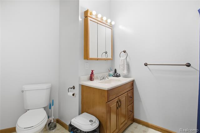 Builiding view nineteen for 8961 Brockway, Yale, MI. 48097