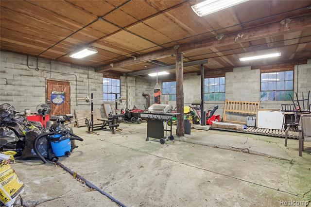 Builiding view twenty nine for 8961 Brockway, Yale, MI. 48097