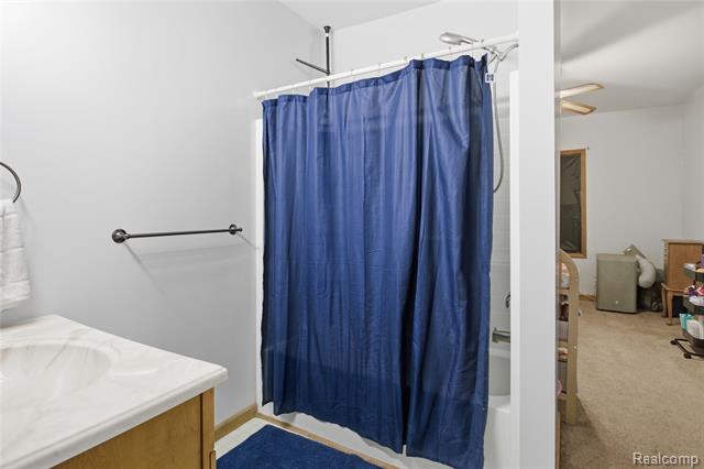 Builiding view twenty for 8961 Brockway, Yale, MI. 48097