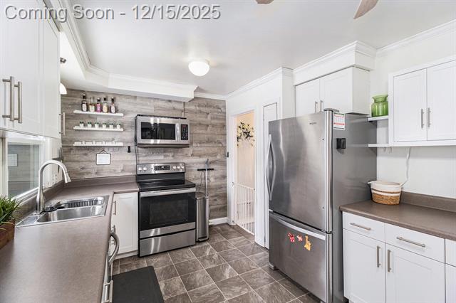 Builiding view four for 1111 Hull, Ypsilanti, MI. 48198