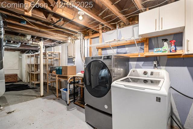 Builiding view twelve for 1111 Hull, Ypsilanti, MI. 48198