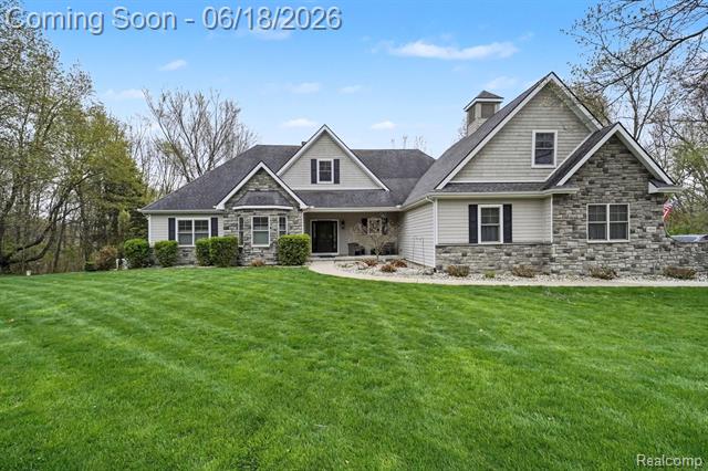 Builiding view one for 12310 Ivy Lane, Fenton, MI. 48430