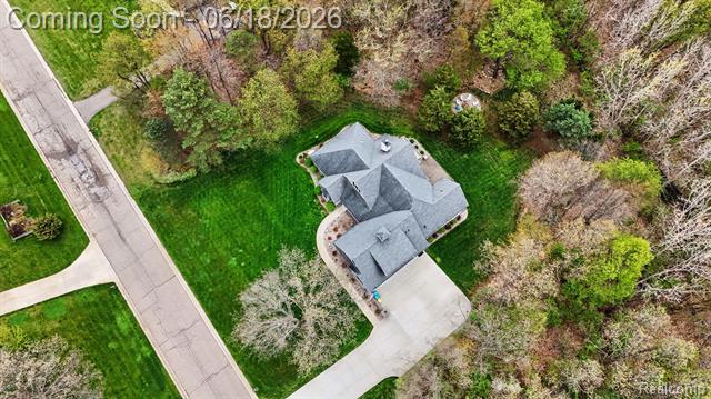Builiding view thirty eight for 12310 Ivy Lane, Fenton, MI. 48430