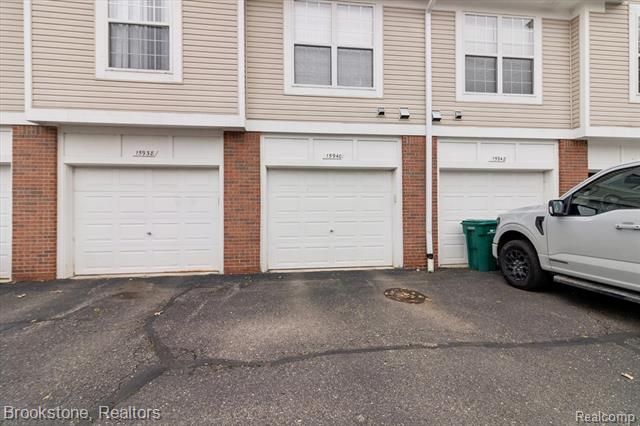 Builiding view twenty eight for 15940 Morningside, Northville, MI. 48168