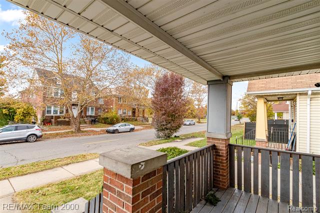 Builiding view thirty one for 4830 Dickerson, Detroit, MI. 48215