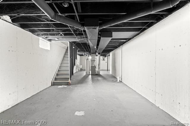 Builiding view twenty eight for 4830 Dickerson, Detroit, MI. 48215