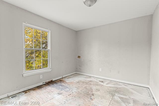 Builiding view twenty four for 4830 Dickerson, Detroit, MI. 48215