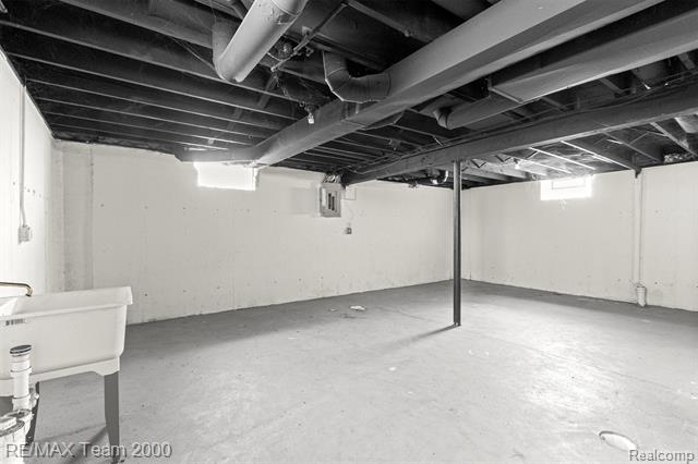 Builiding view twenty nine for 4830 Dickerson, Detroit, MI. 48215