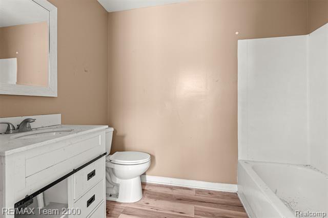 Builiding view twenty seven for 4830 Dickerson, Detroit, MI. 48215