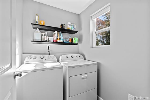 Builiding view twelve for 220 Laura, Linden, MI. 48451