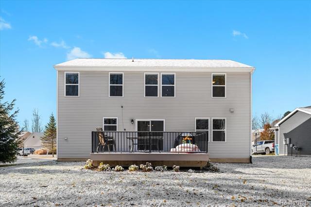 Builiding view twenty nine for 220 Laura, Linden, MI. 48451