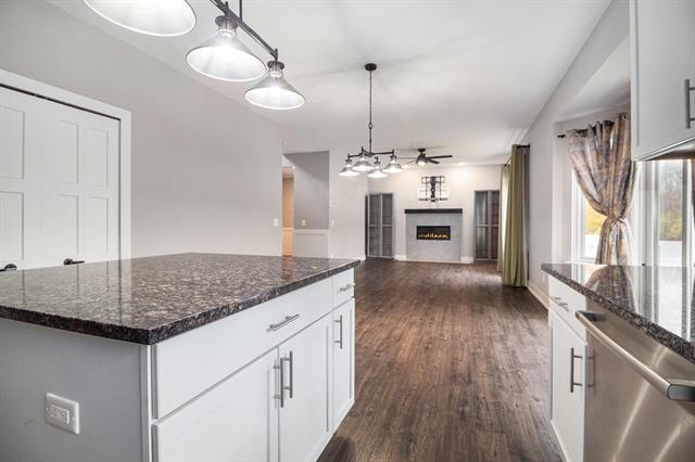 Builiding view fourteen for 583 Falcon, Dundee, MI. 48131