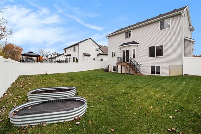 Builiding view thirty three for 583 Falcon, Dundee, MI. 48131