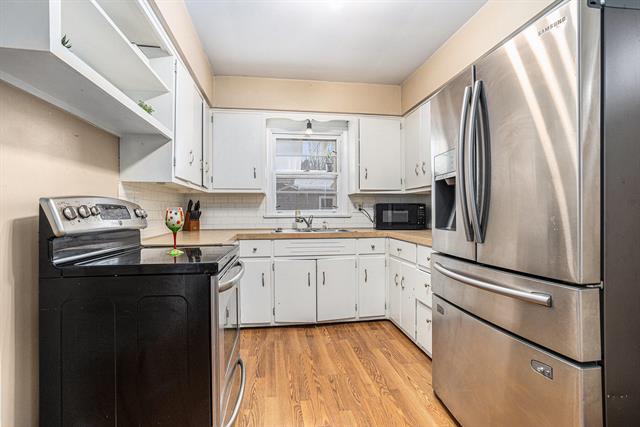 Builiding view seven for 56 Garden, Battle Creek, MI. 49017