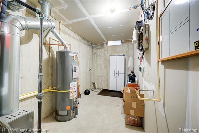 Builiding view forty three for 42432 Corlina, Northville, MI. 48167