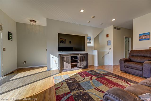 Builiding view four for 42432 Corlina, Northville, MI. 48167