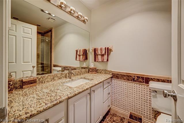 Builiding view thirty three for 42432 Corlina, Northville, MI. 48167