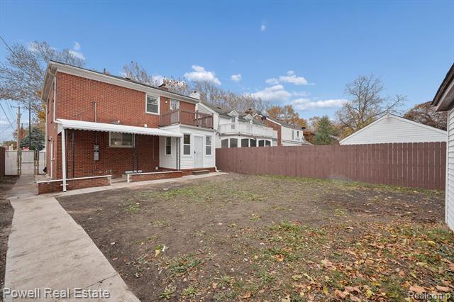 Builiding view forty five for 16891 Avon, Detroit, MI. 48219