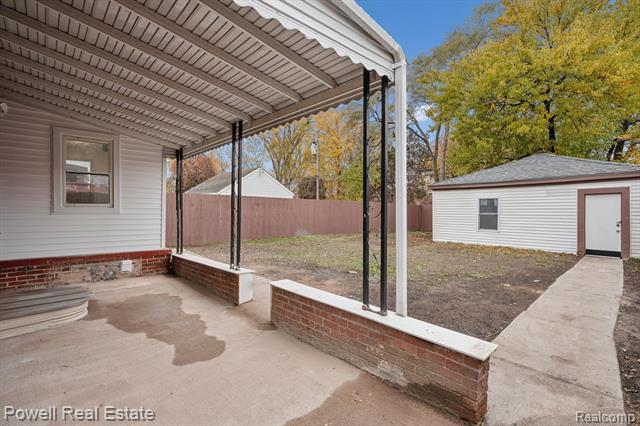 Builiding view forty four for 16891 Avon, Detroit, MI. 48219