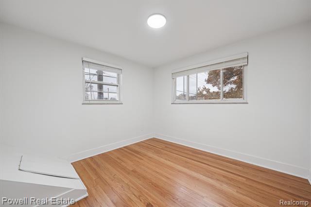 Builiding view thirty one for 16891 Avon, Detroit, MI. 48219