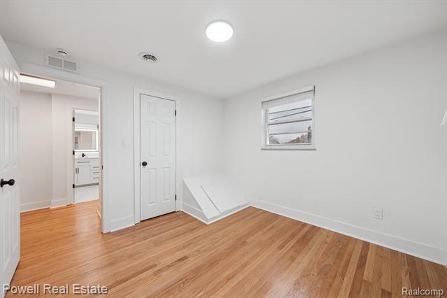 Builiding view thirty two for 16891 Avon, Detroit, MI. 48219