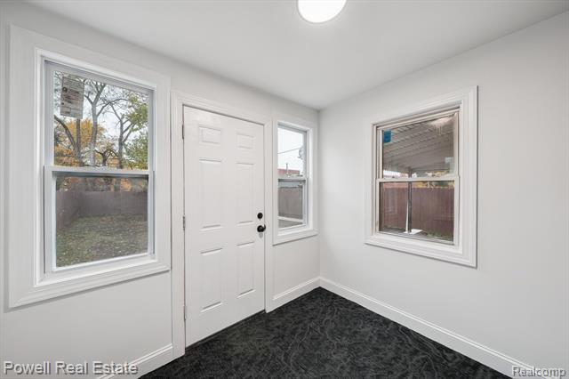 Builiding view twenty one for 16891 Avon, Detroit, MI. 48219