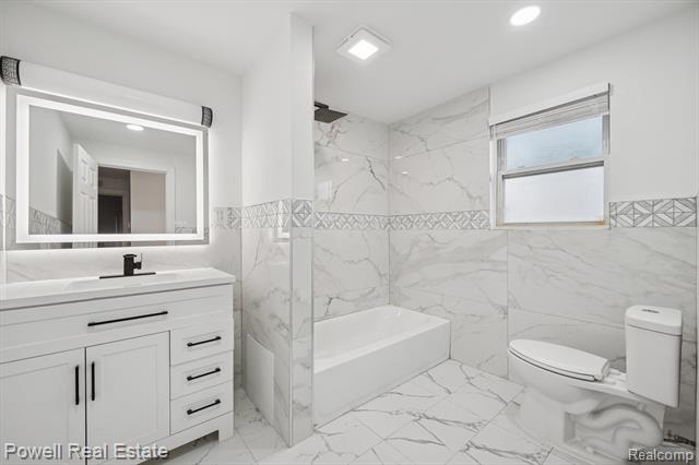 Builiding view twenty seven for 16891 Avon, Detroit, MI. 48219