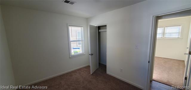 Builiding view sixteen for 545 E Dallas, Madison Heights, MI. 48071