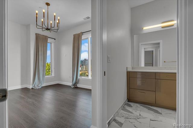 Builiding view seven for 438 Selden, Detroit, MI. 48201