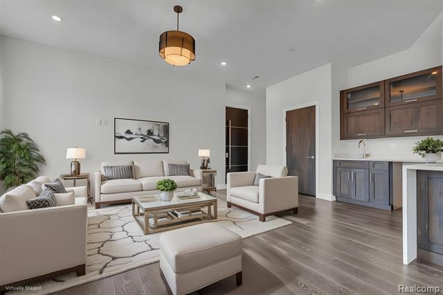 Builiding view two for 438 Selden, Detroit, MI. 48201