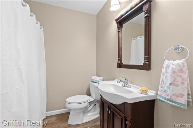 Builiding view eighteen for 1111 Old Us Highway 23, Brighton, MI. 48114